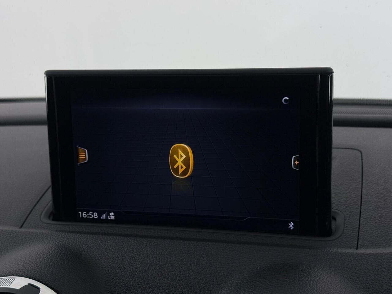 Audi A3 thumbnail Infotainment System