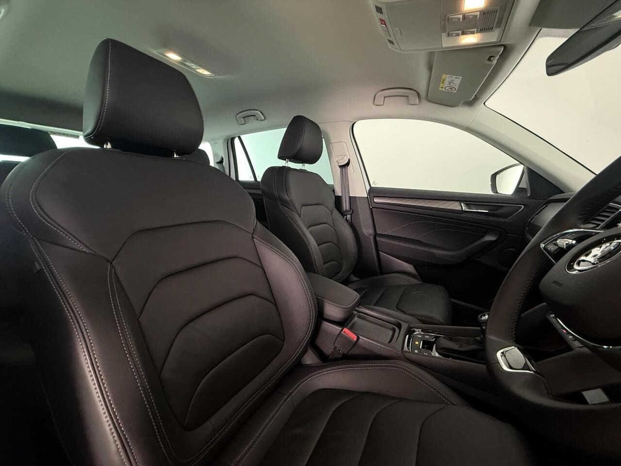 Skoda Kodiaq thumbnail Seat Driver