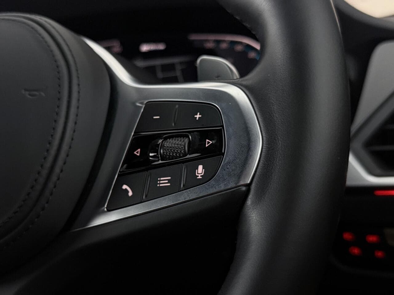BMW 3 Series thumbnail Misc Controls