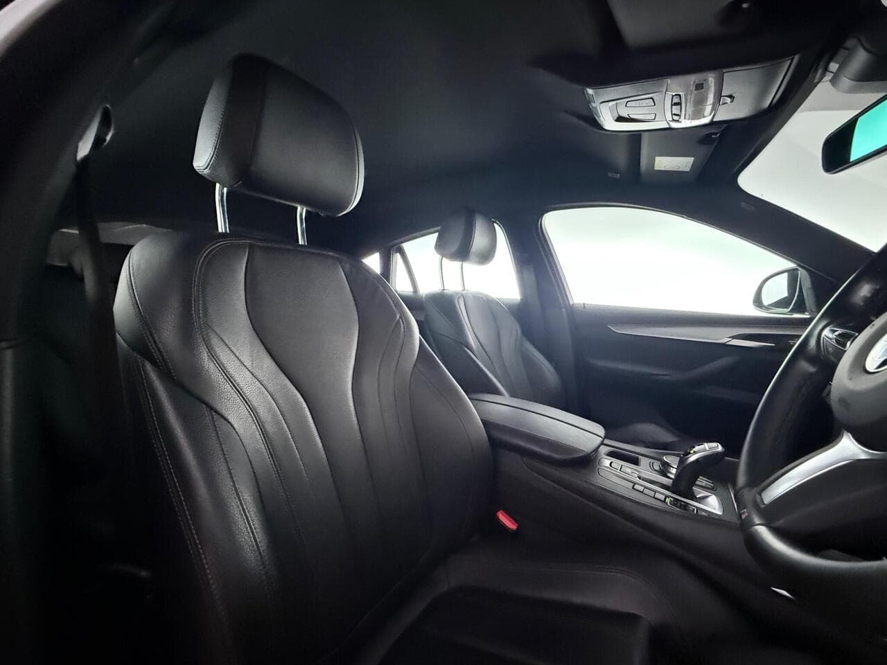 BMW X6 thumbnail Seat Driver