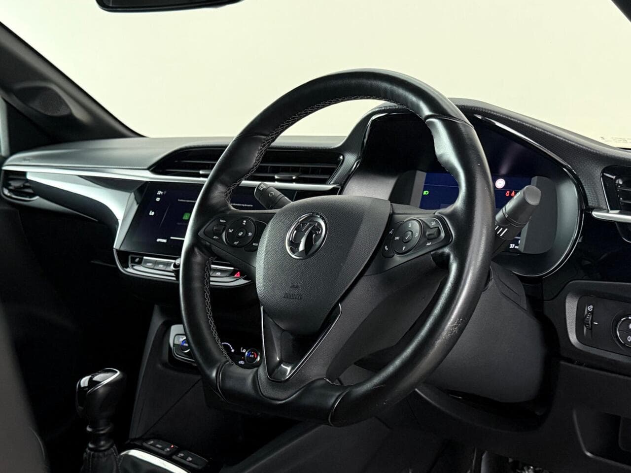 Vauxhall Corsa thumbnail Steering Wheel
