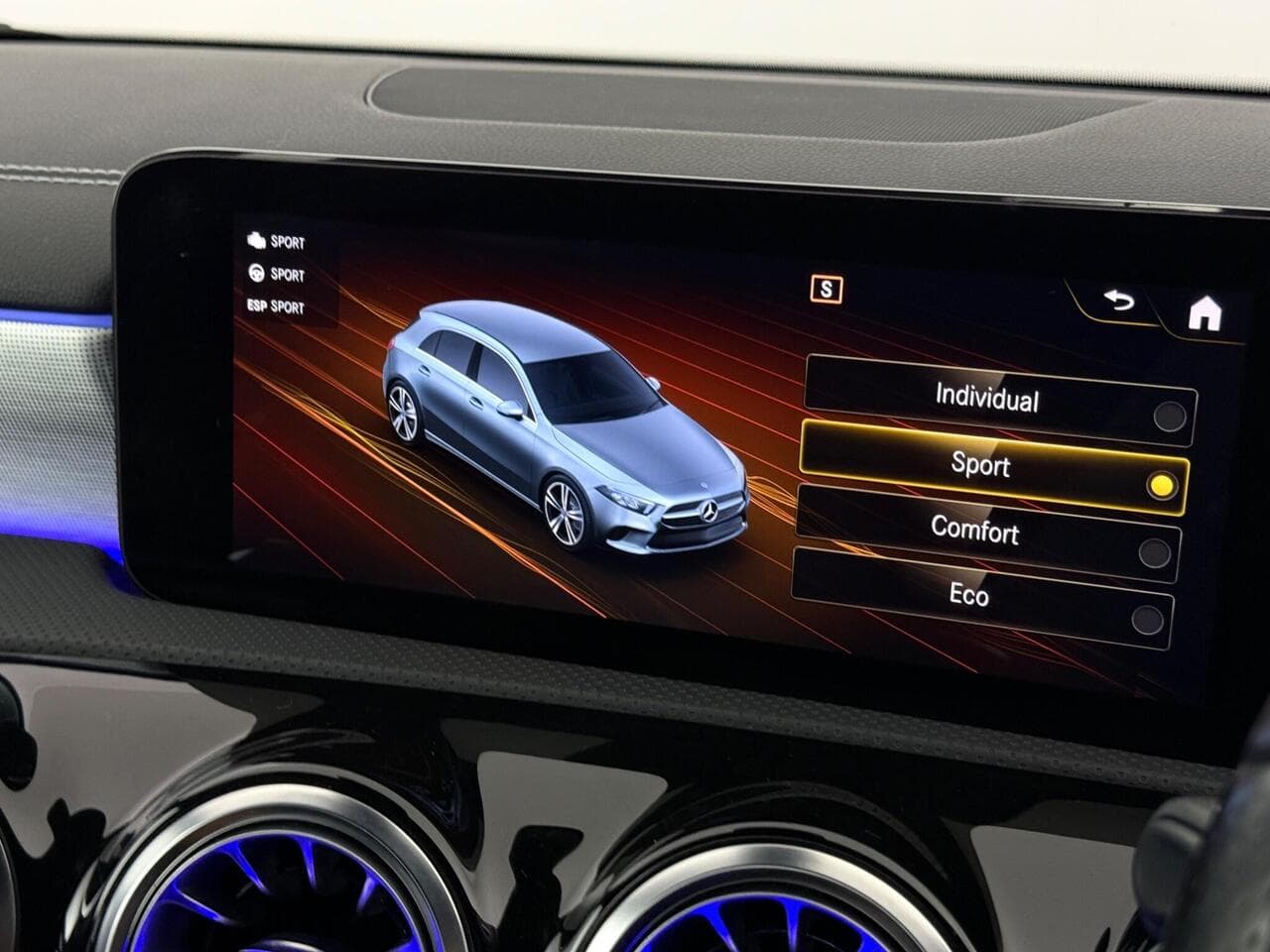 Mercedes-Benz A Class thumbnail Infotainment System