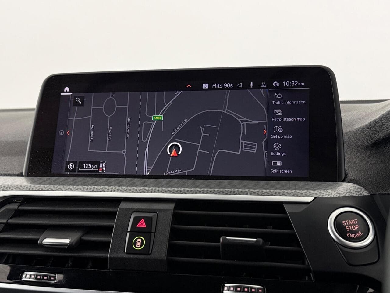 BMW X3 thumbnail Infotainment System