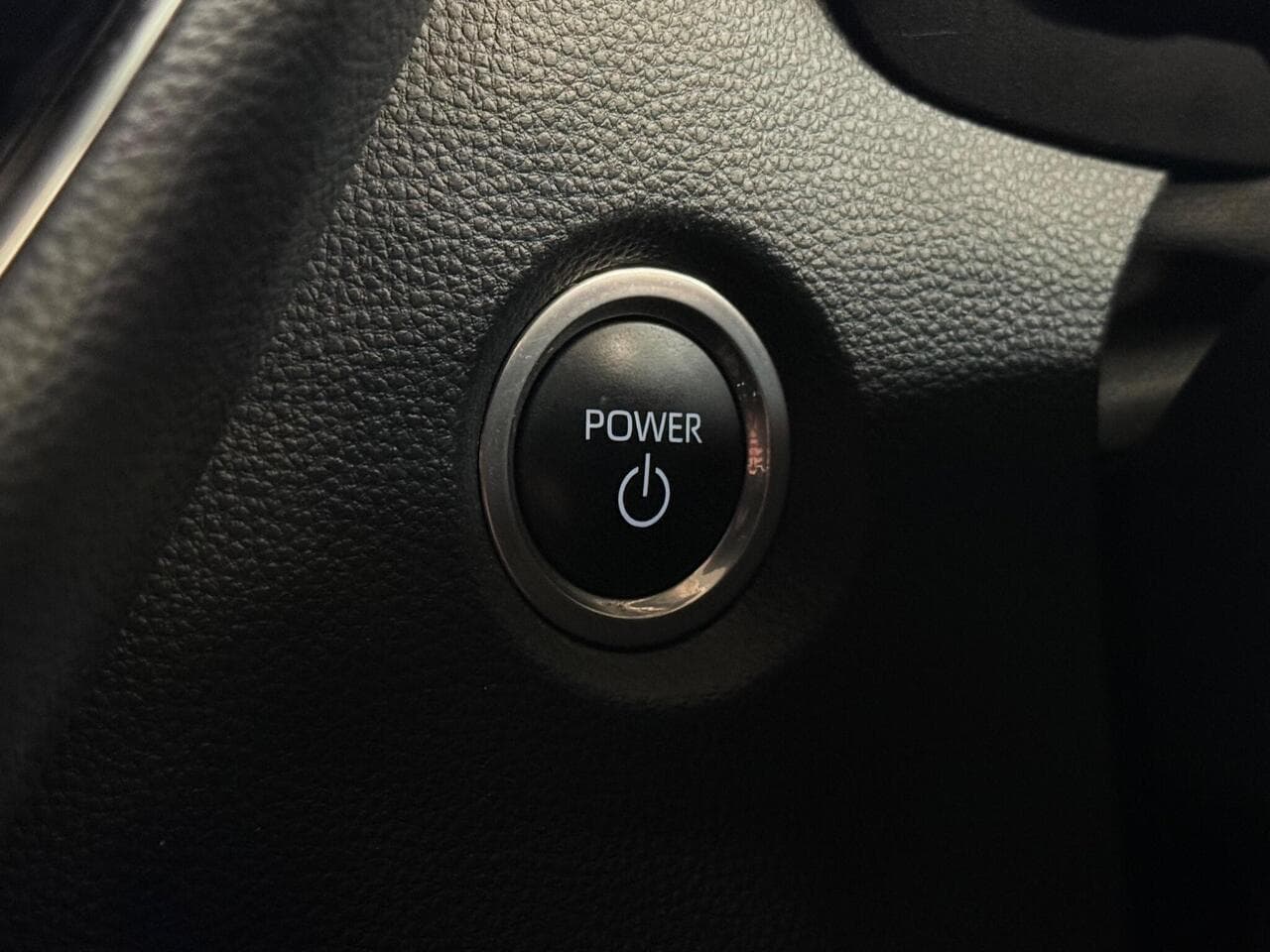 Toyota Corolla thumbnail Misc Controls