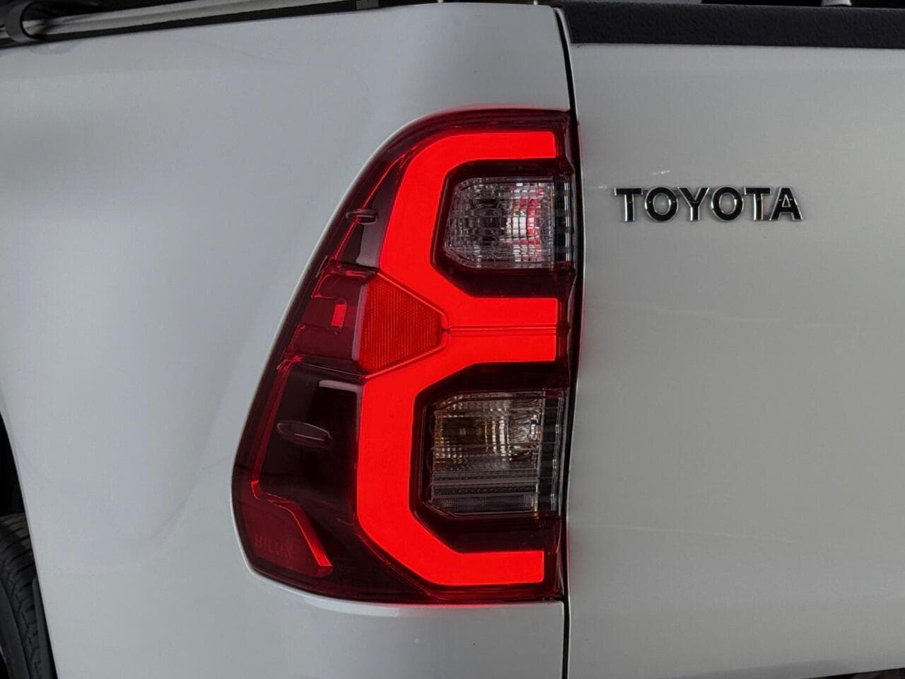 Toyota Hilux thumbnail Lights Rear