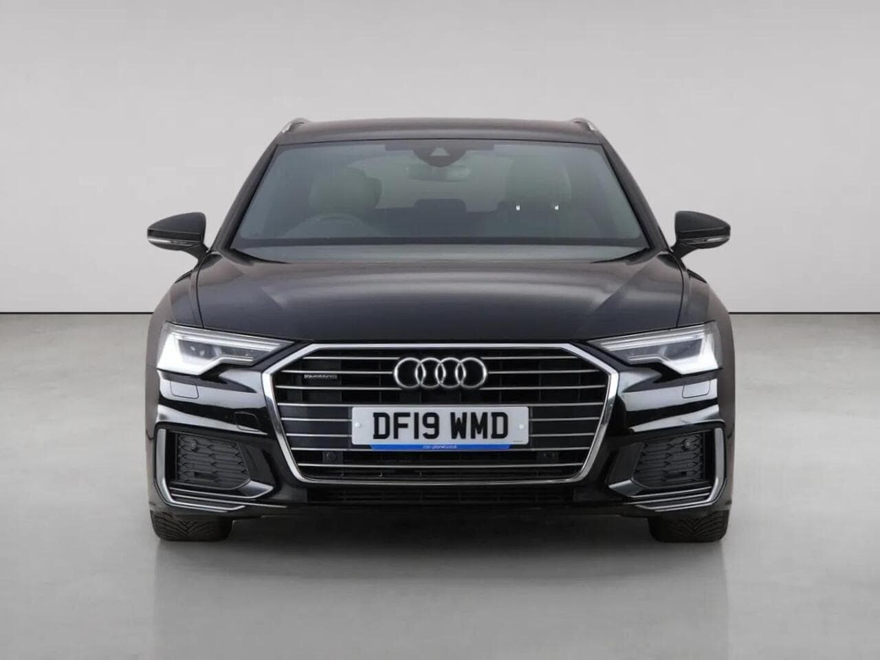 Audi A6 Avant thumbnail Front