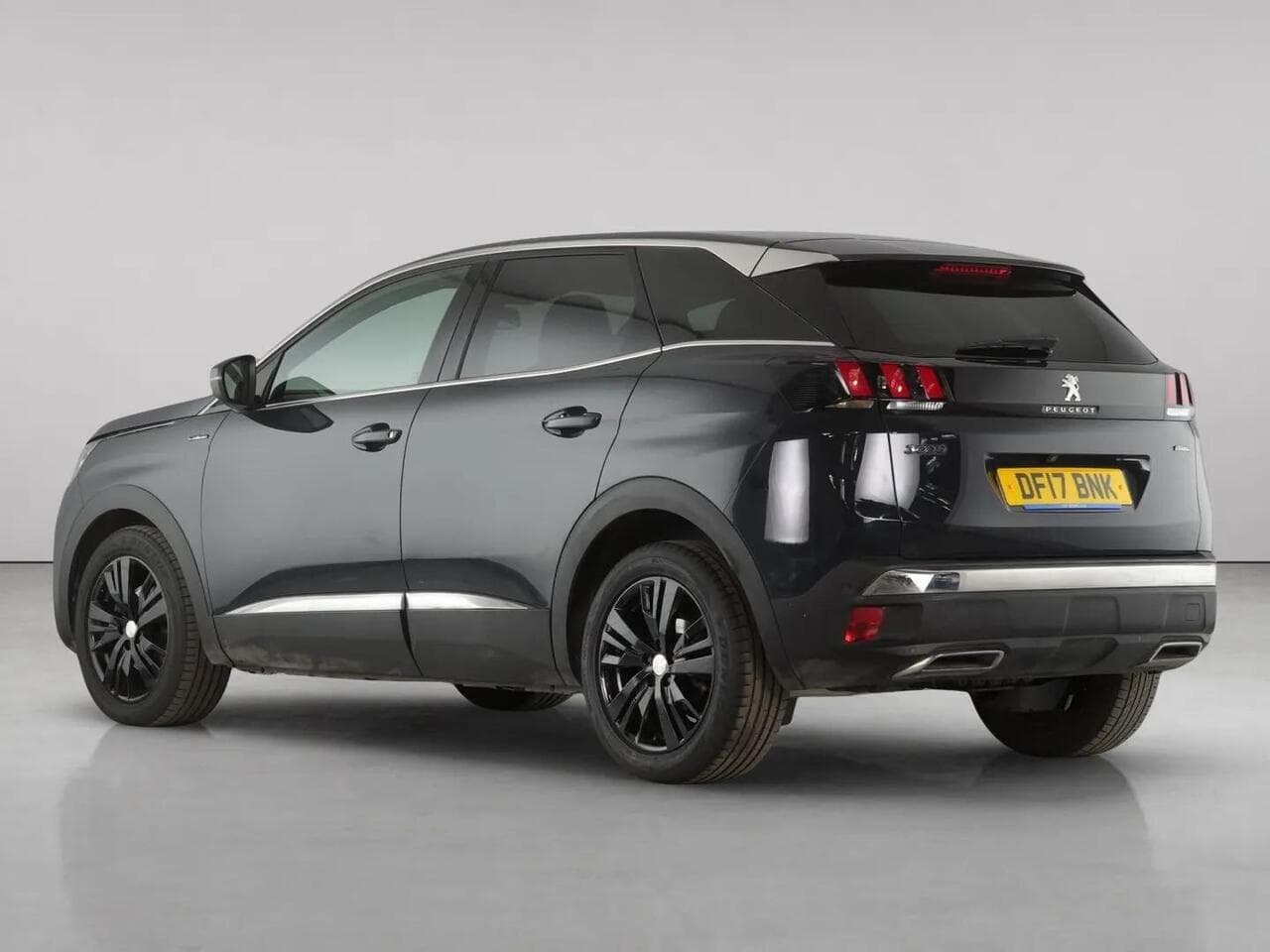 Peugeot 3008 thumbnail Rear Left