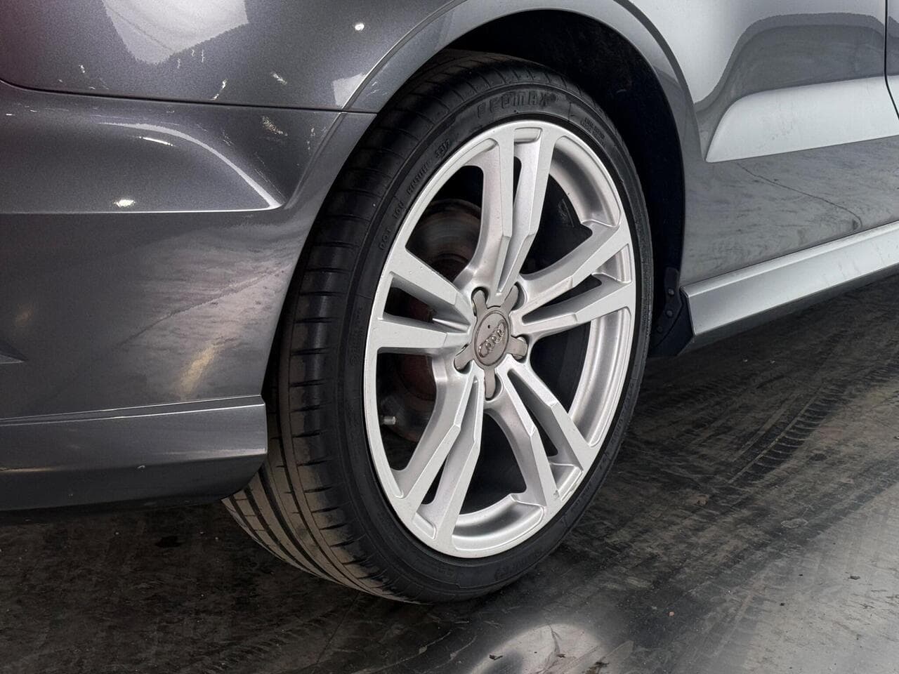 Audi A3 Cabriolet thumbnail Wheel