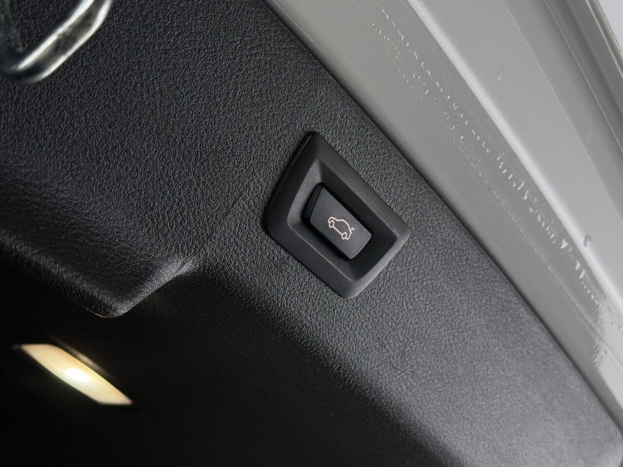 BMW X6 thumbnail Misc Controls