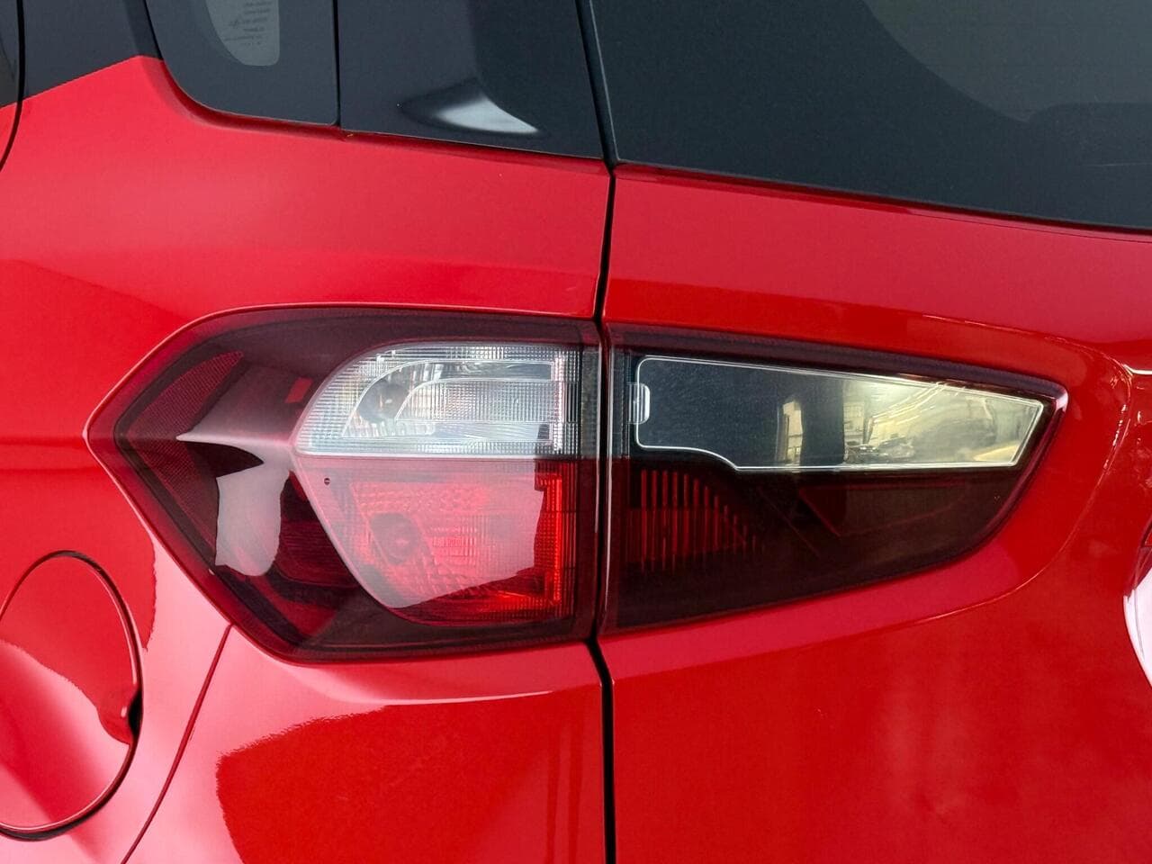 Ford EcoSport thumbnail Lights Front