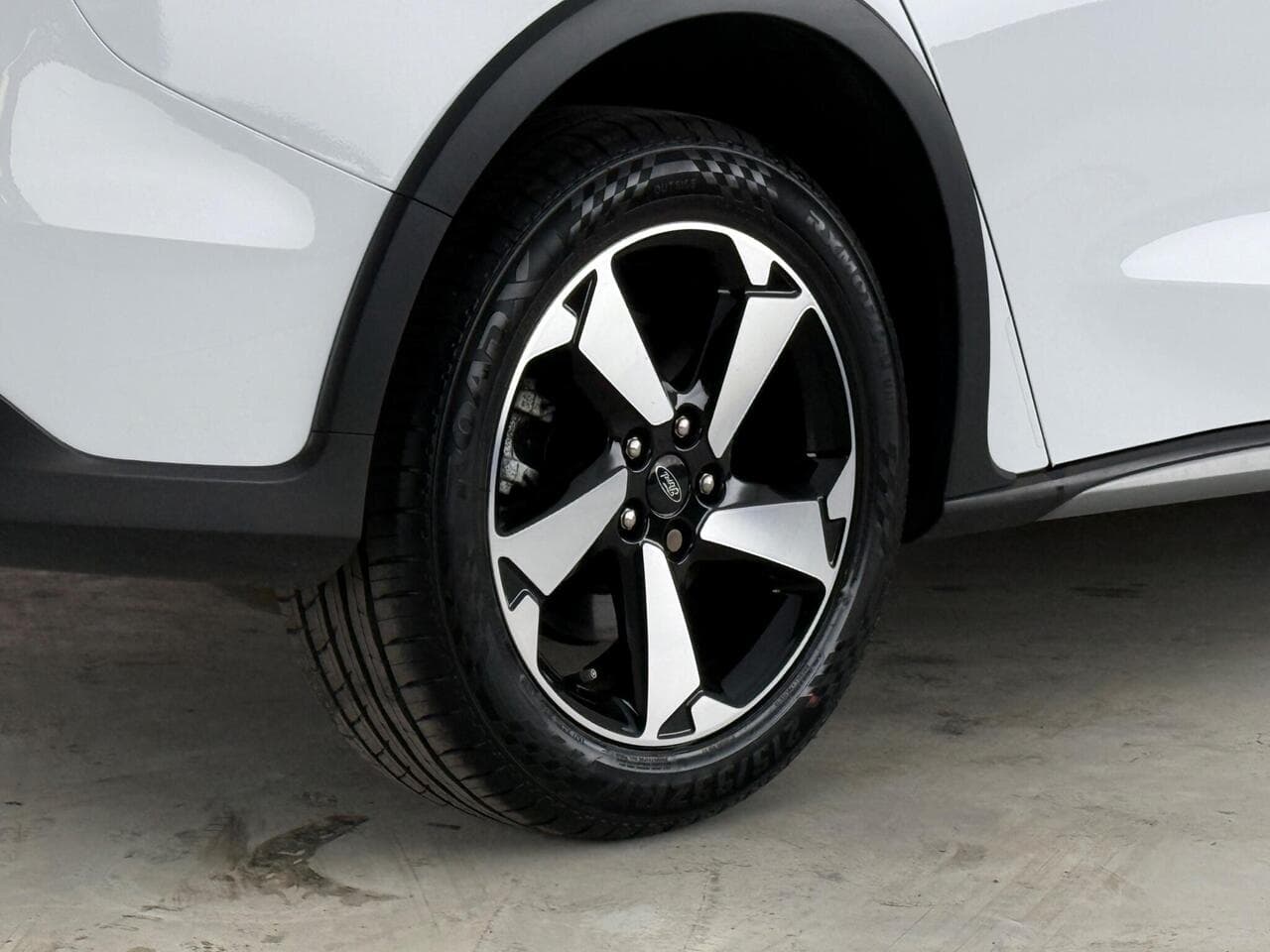 Ford Focus thumbnail Wheel