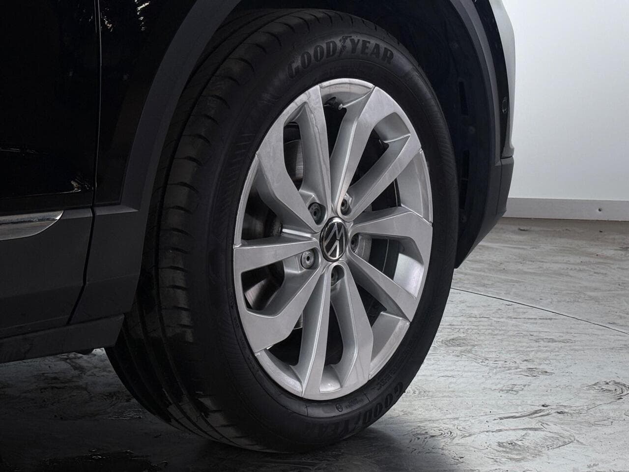 Volkswagen T-Roc thumbnail Wheel
