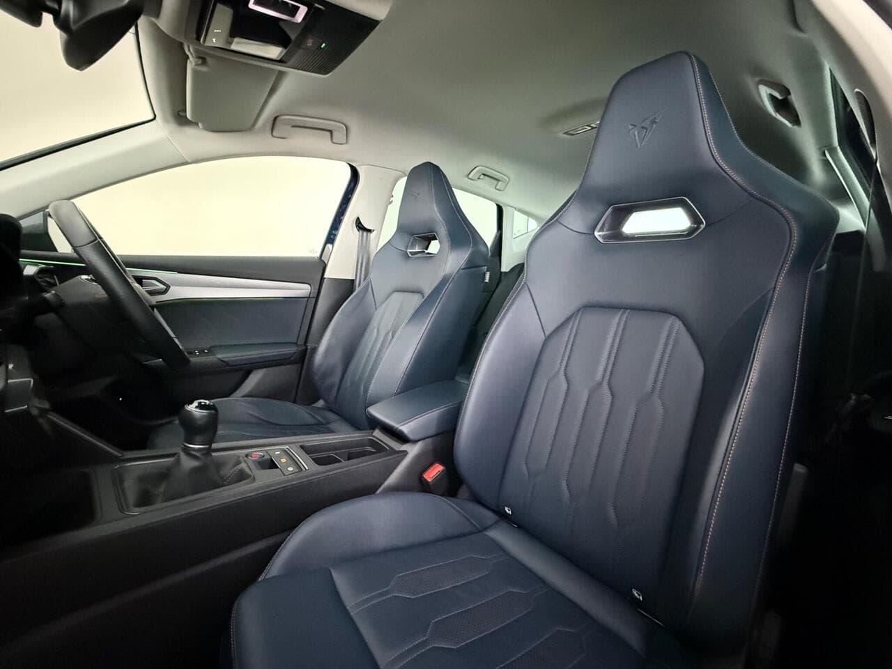 CUPRA Formentor thumbnail Seat Front Passenger