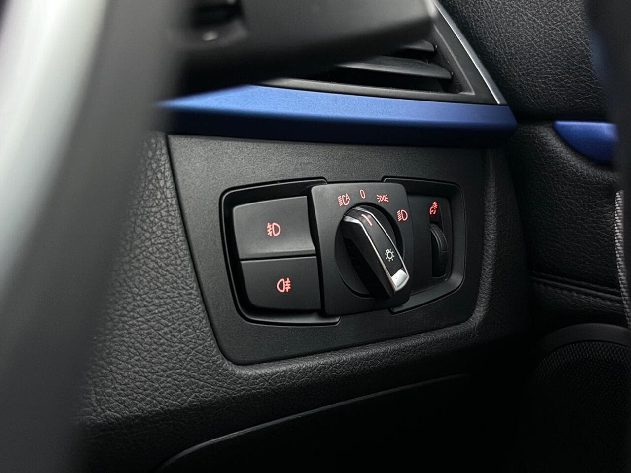 BMW 4 Series thumbnail Misc Controls