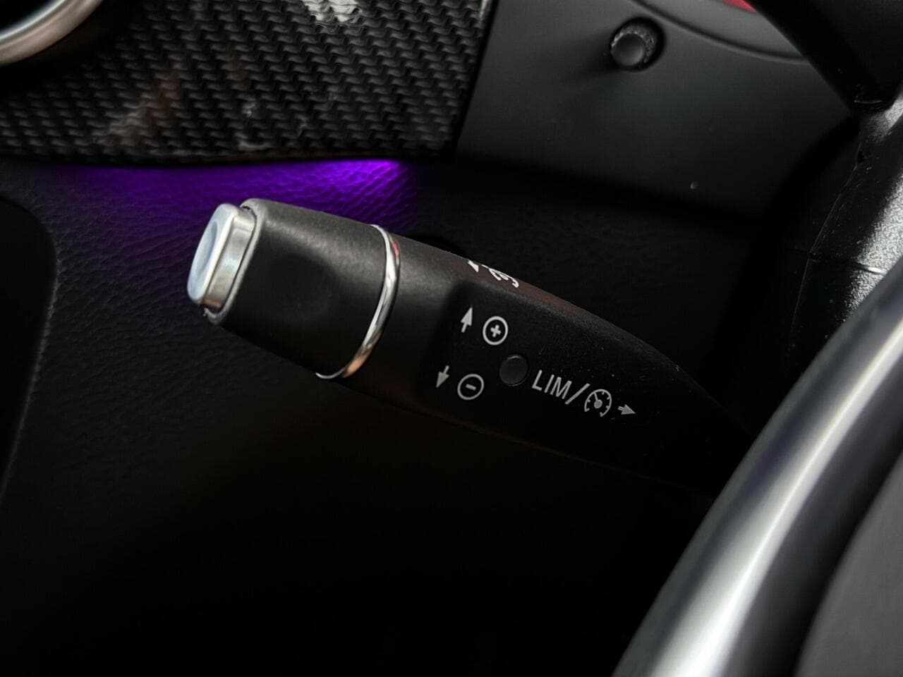 Mercedes-Benz B Class thumbnail Misc Controls