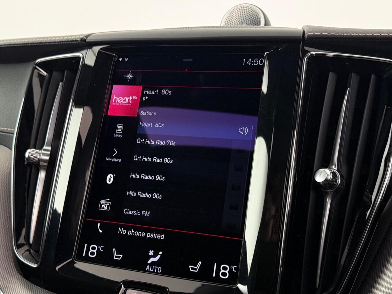 Volvo XC60 thumbnail Infotainment System