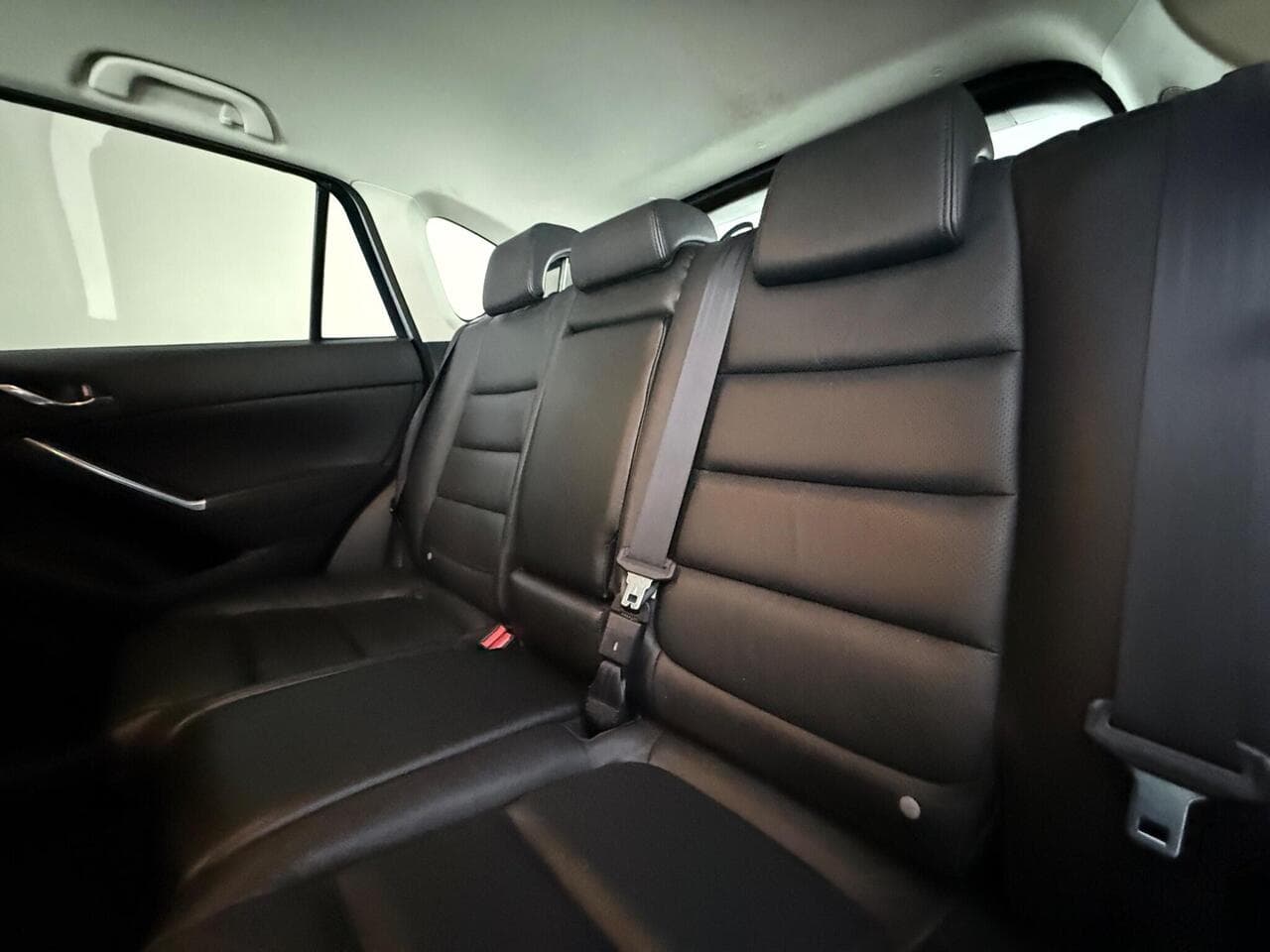 Mazda CX-5 thumbnail Seats Rear