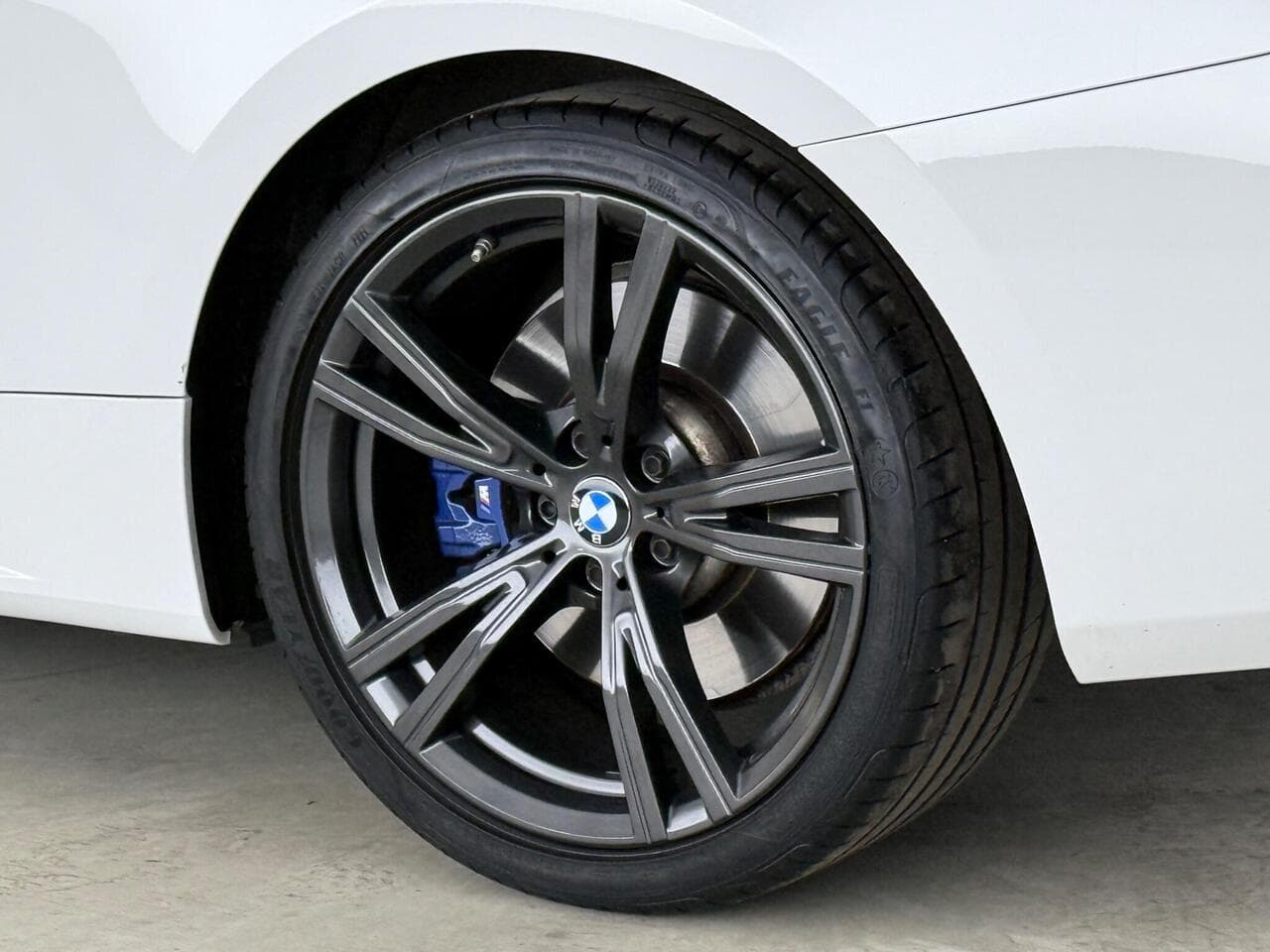 BMW 4 Series thumbnail Wheel