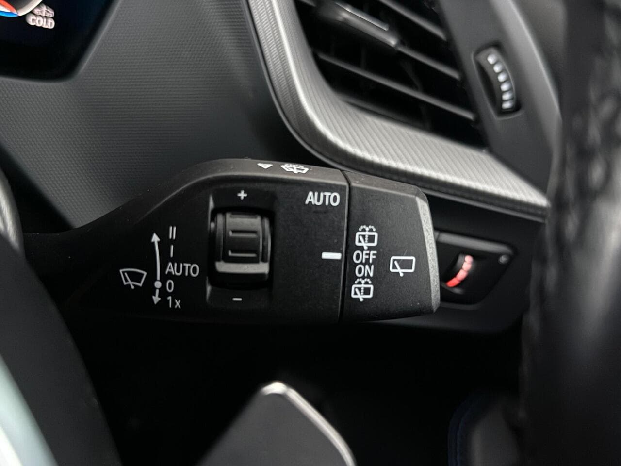 BMW 1 Series thumbnail Misc Controls