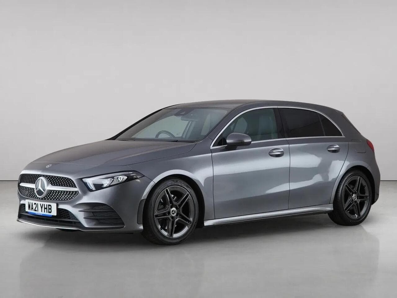 Mercedes-Benz A Class thumbnail Front Left