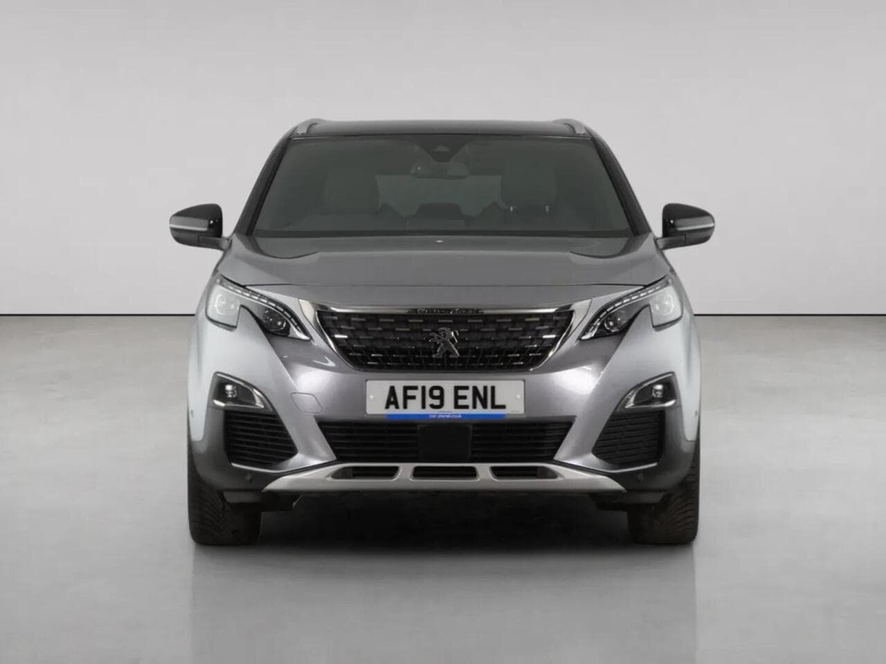 Peugeot 5008 thumbnail Front