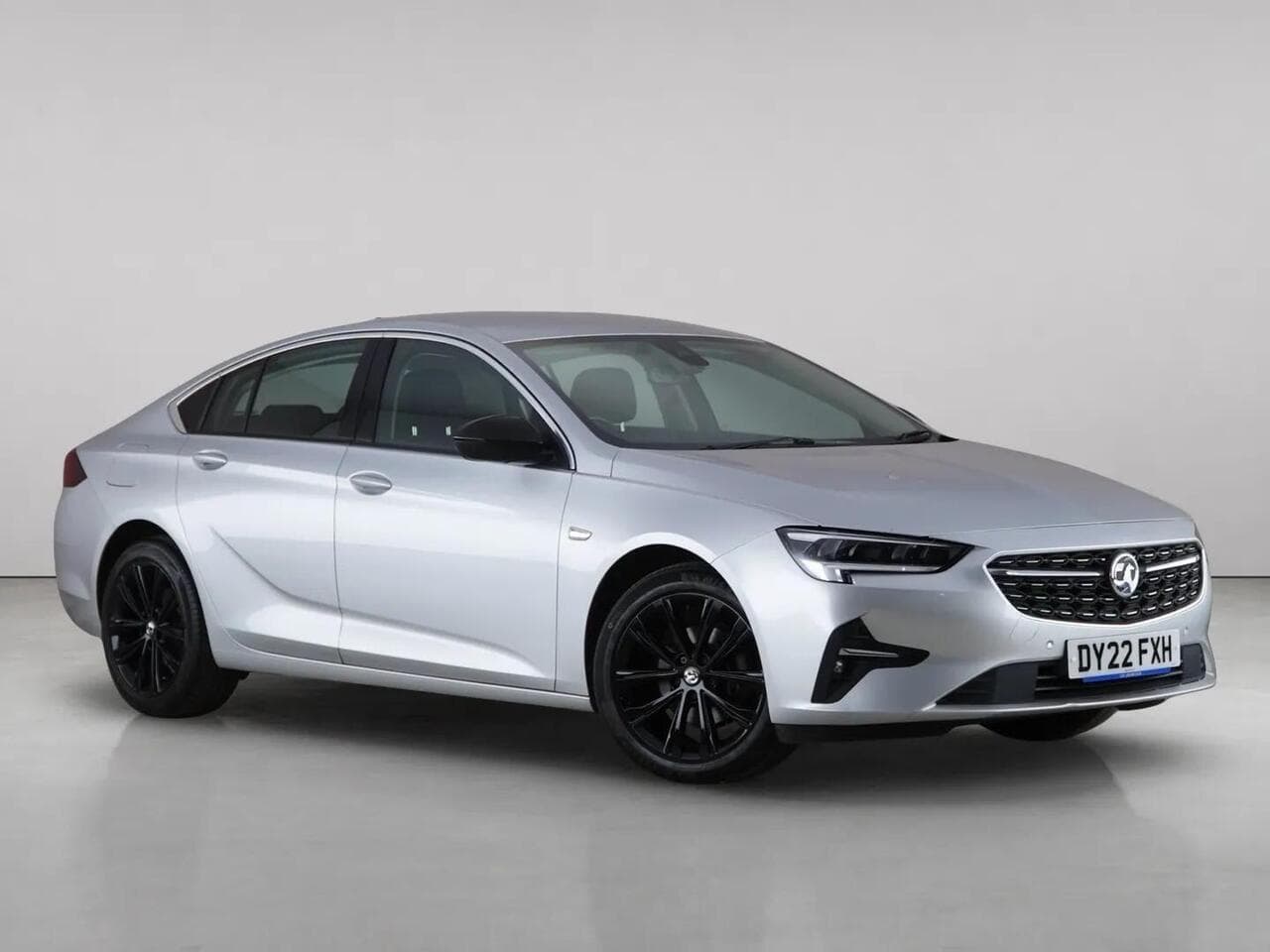 Vauxhall Insignia - Vauxhall Insignia 1.5 Turbo D SE Edition Grand Sport Euro 6 (s/s) 5dr