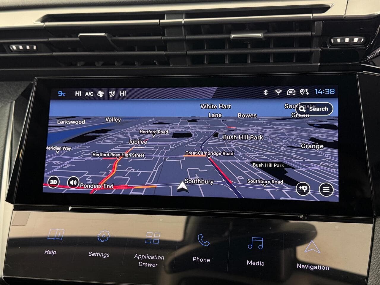 Peugeot 308 SW thumbnail Infotainment System