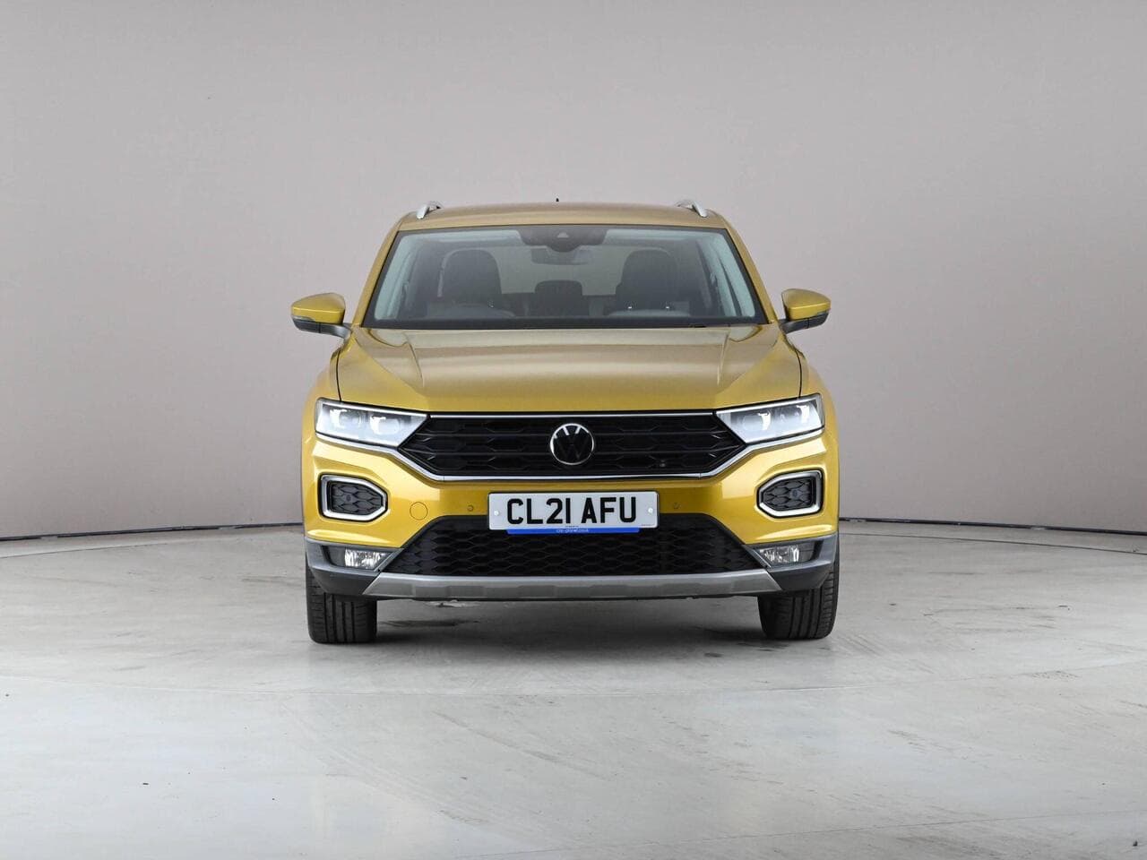 Volkswagen T-Roc thumbnail Front