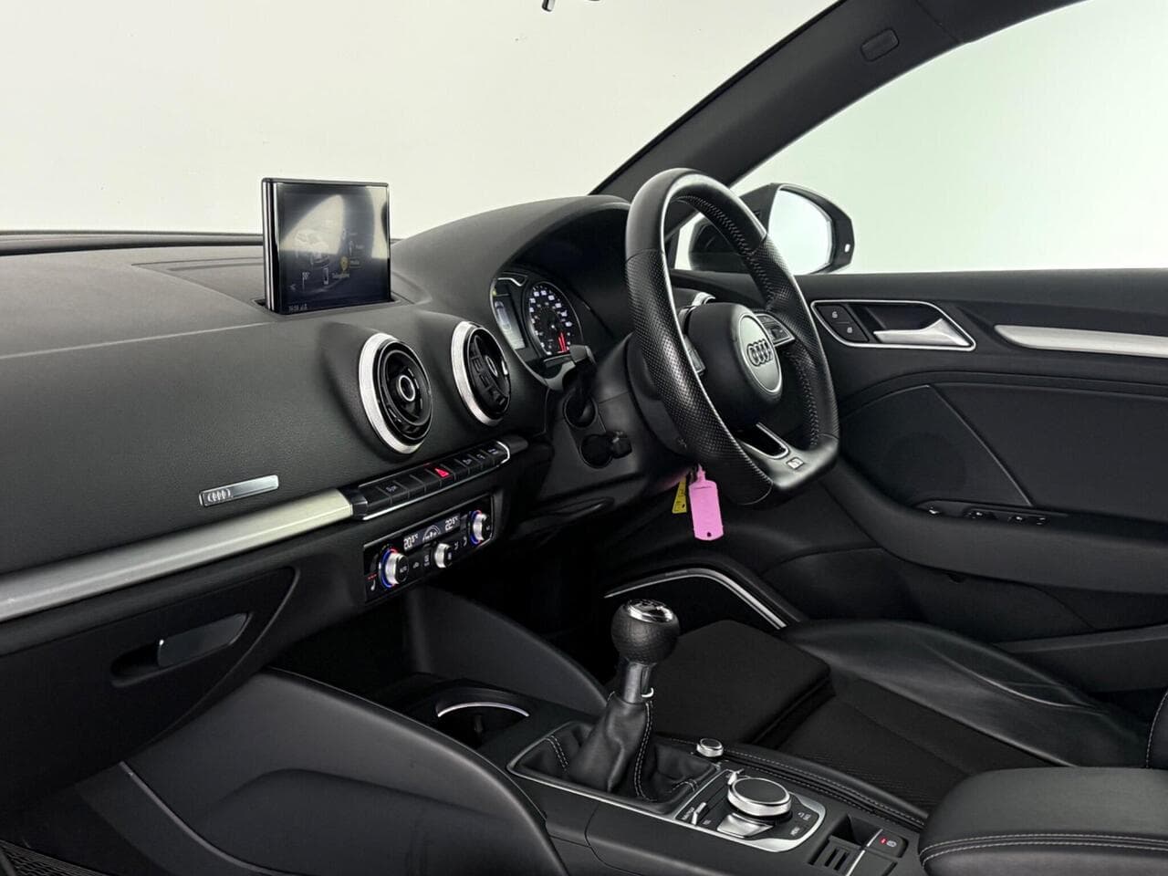 Audi A3 thumbnail Interior Front