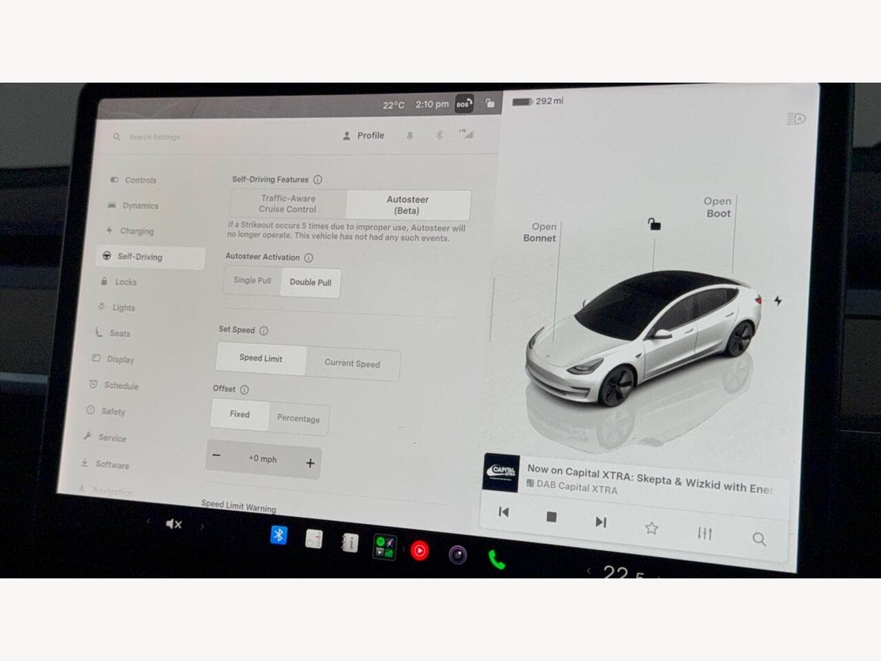 Tesla Model 3 thumbnail Documentation