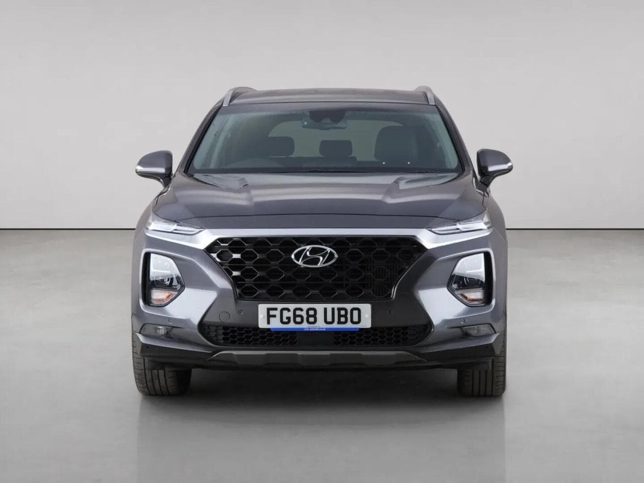 Hyundai Santa Fe thumbnail Front