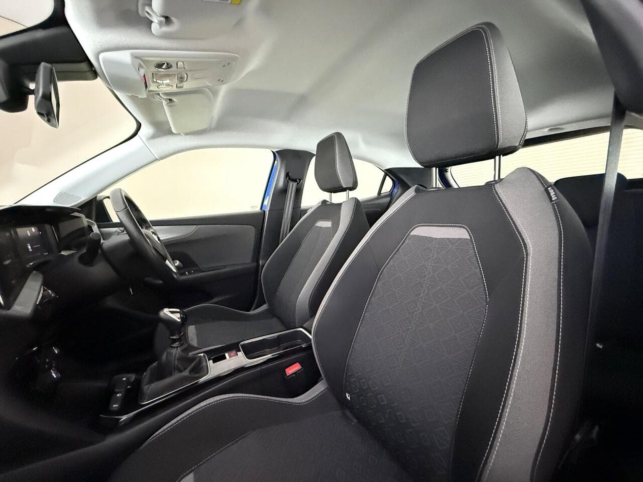 Vauxhall Mokka thumbnail Seat Front Passenger
