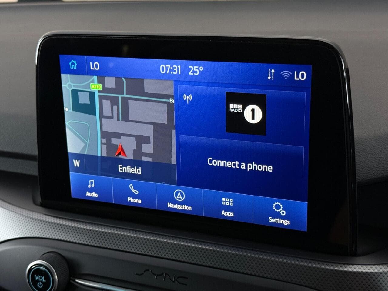 Ford Focus thumbnail Infotainment System