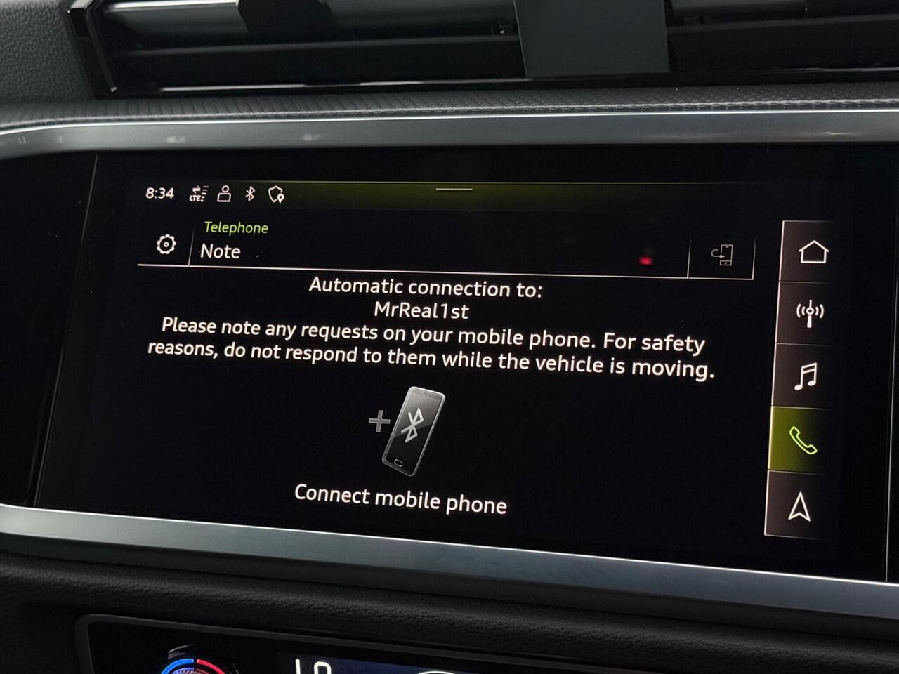 Audi Q3 thumbnail Infotainment System