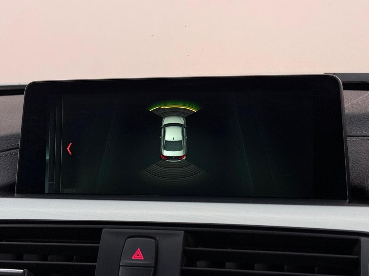 BMW 4 Series thumbnail Infotainment System