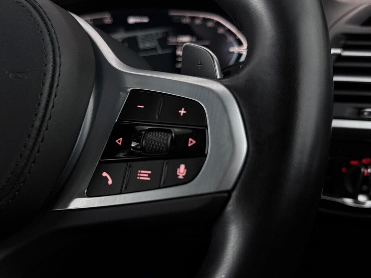 BMW X3 thumbnail Misc Controls