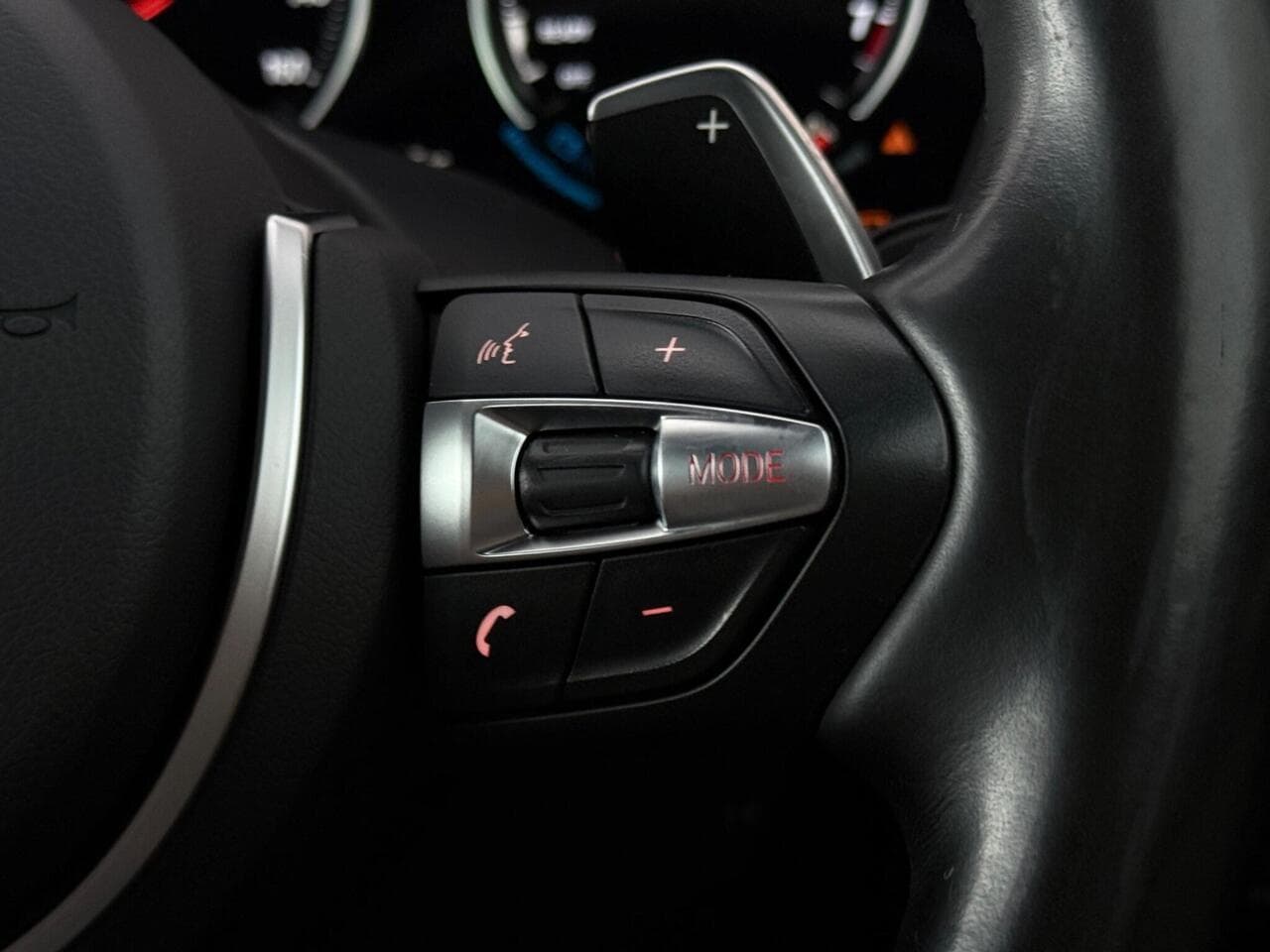 BMW 2 Series thumbnail Misc Controls