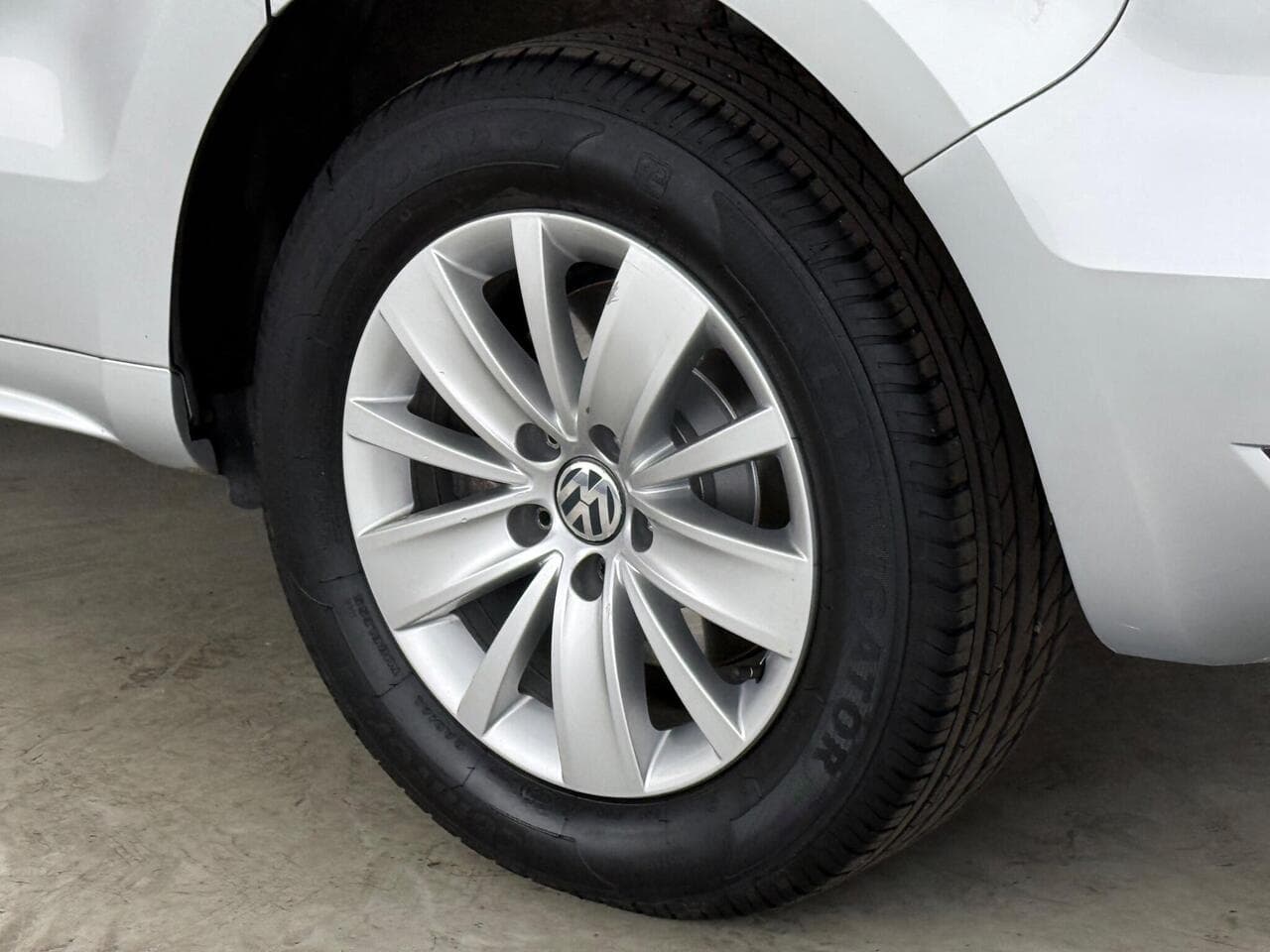 Volkswagen Sharan thumbnail Wheel