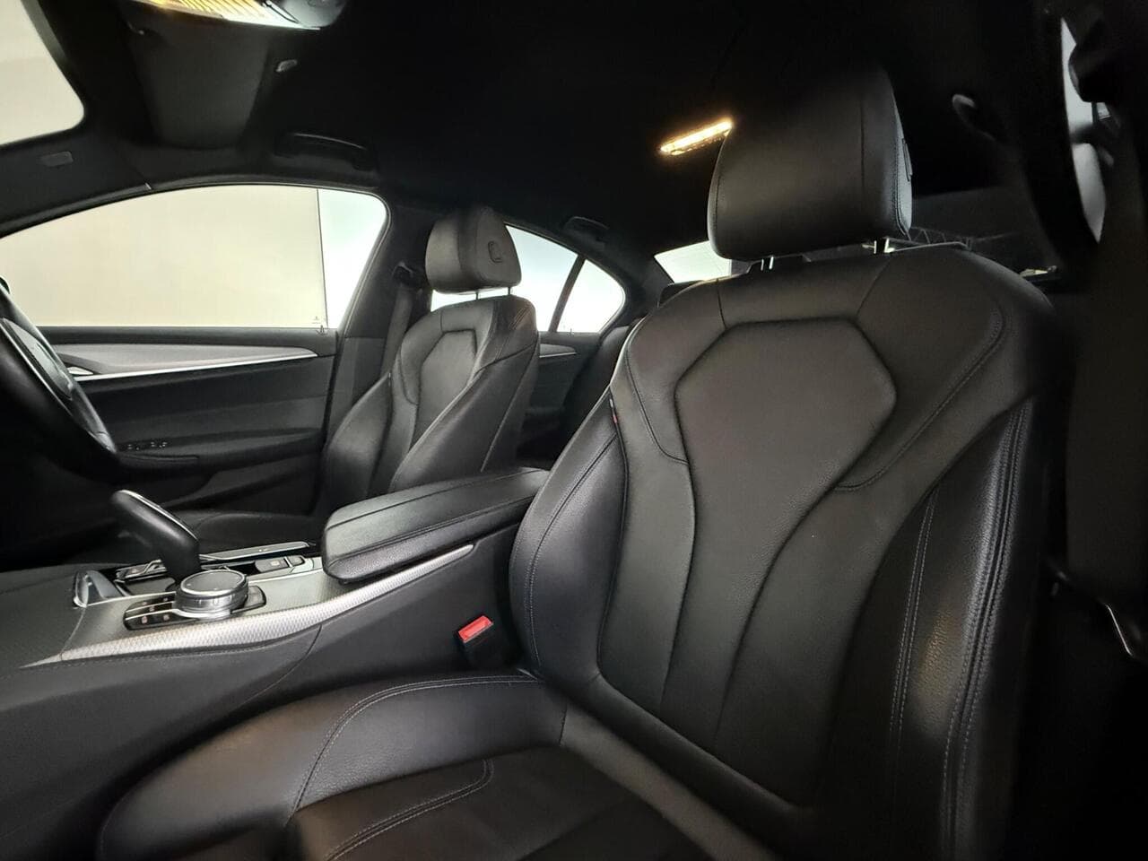 BMW 5 Series thumbnail Seat Front Passenger
