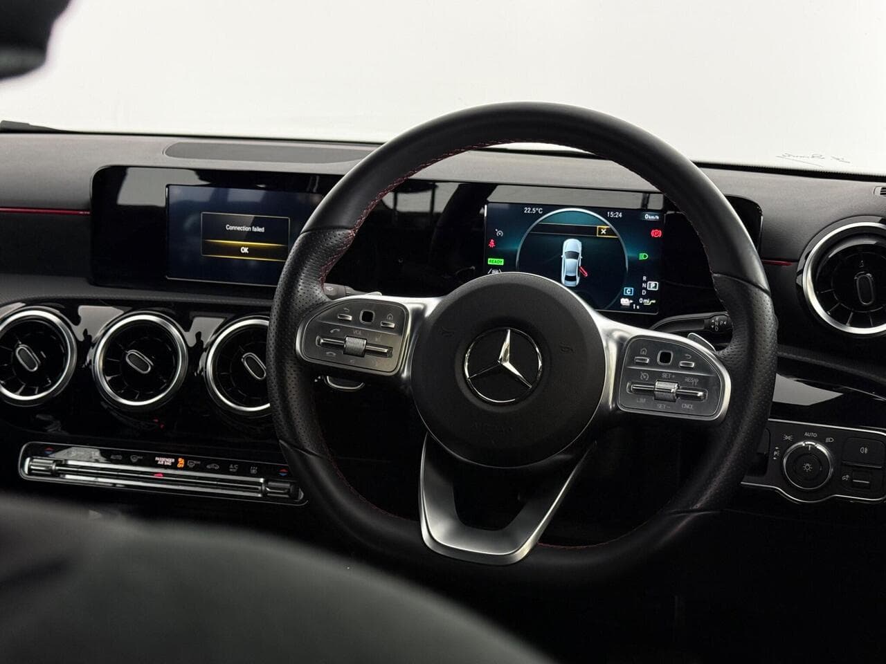 Mercedes-Benz A Class thumbnail Steering Wheel