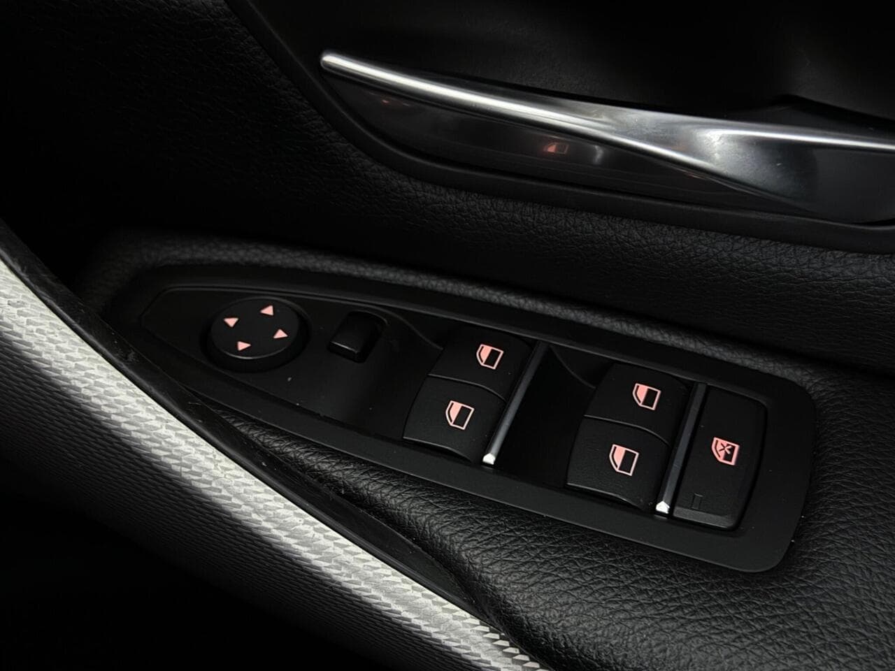 BMW 4 Series Gran Coupe thumbnail Misc Controls