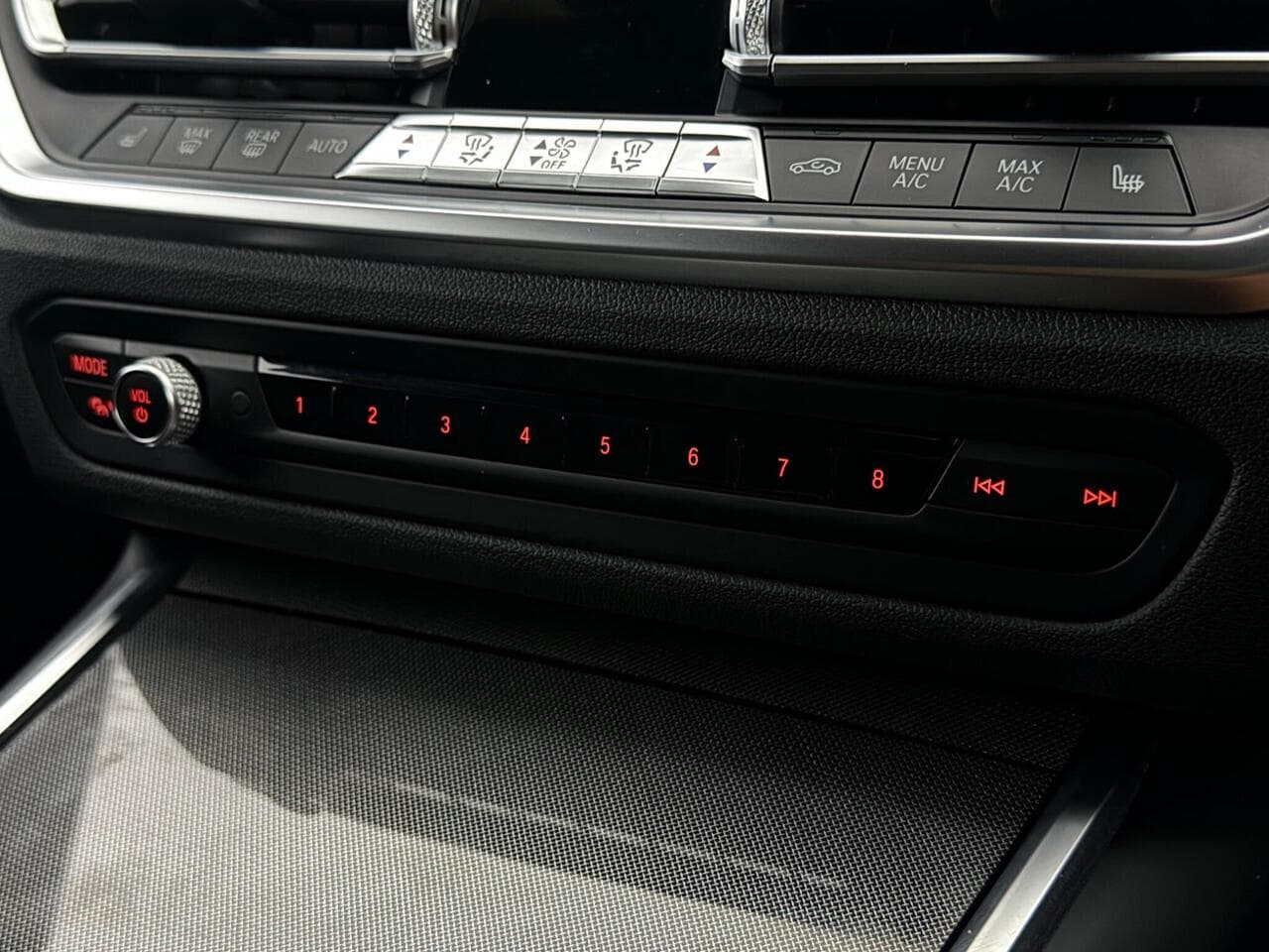 BMW 3 Series thumbnail Misc Controls