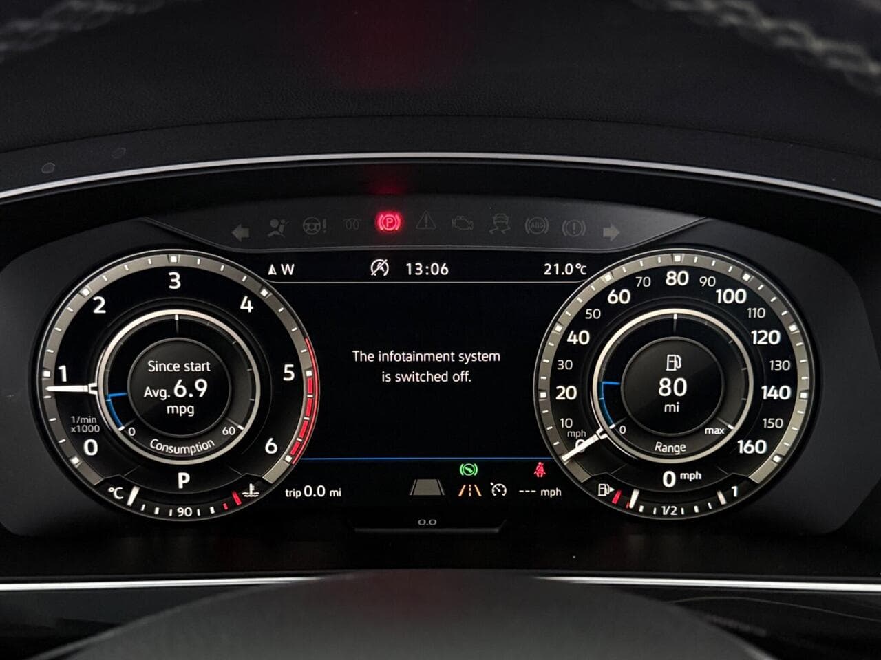 Volkswagen Tiguan thumbnail Driver Instruments