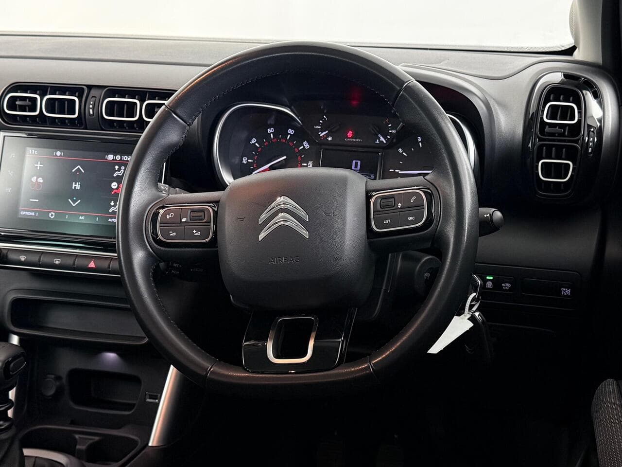 Citroen C3 Aircross thumbnail Steering Wheel