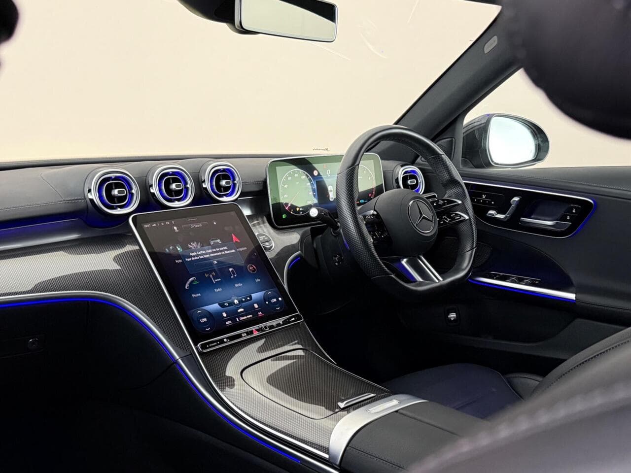 Mercedes-Benz C Class thumbnail Interior Front