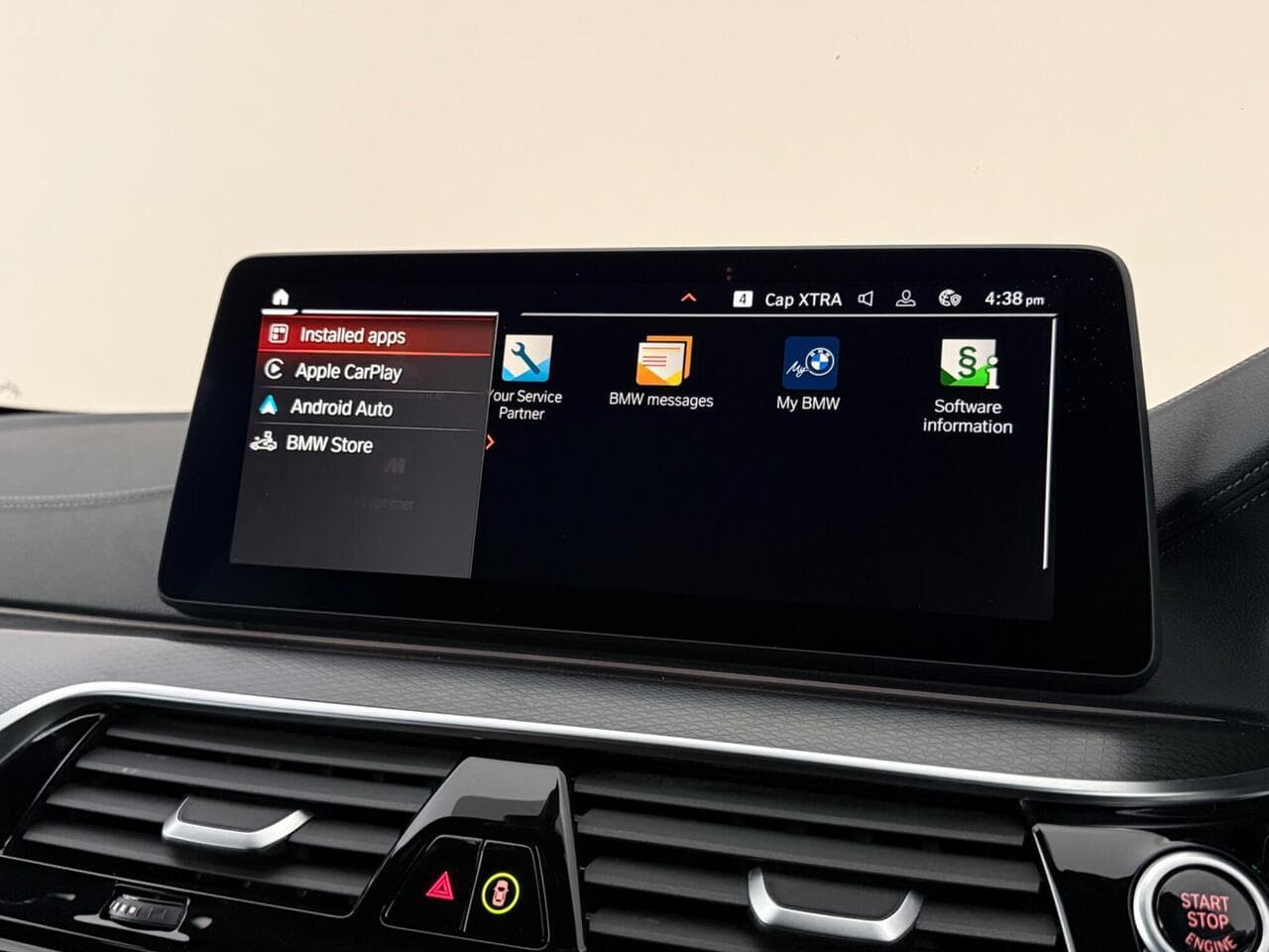 BMW 5 Series thumbnail Infotainment System