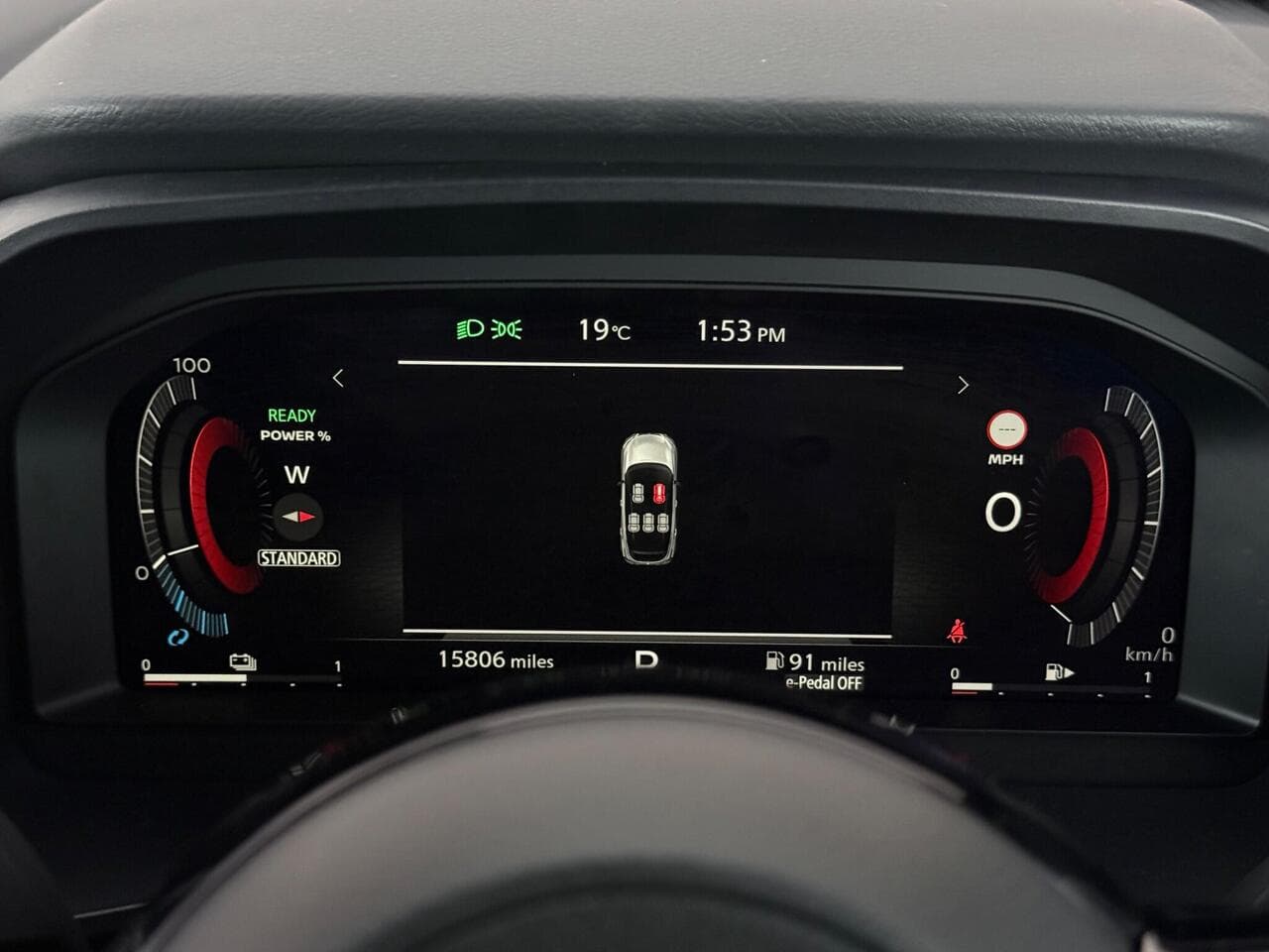 Nissan Qashqai thumbnail Driver Instruments