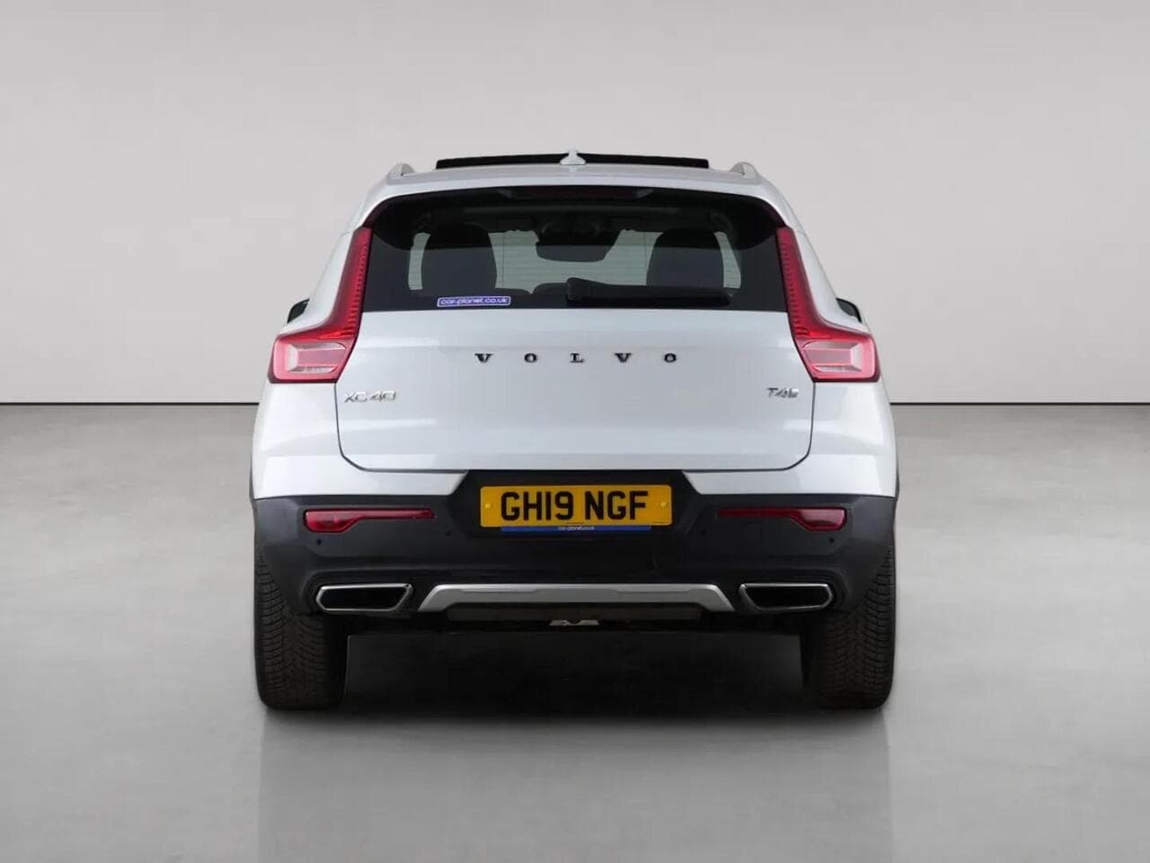 Volvo XC40 thumbnail Rear