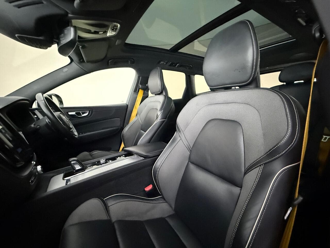 Volvo XC60 thumbnail Seat Front Passenger