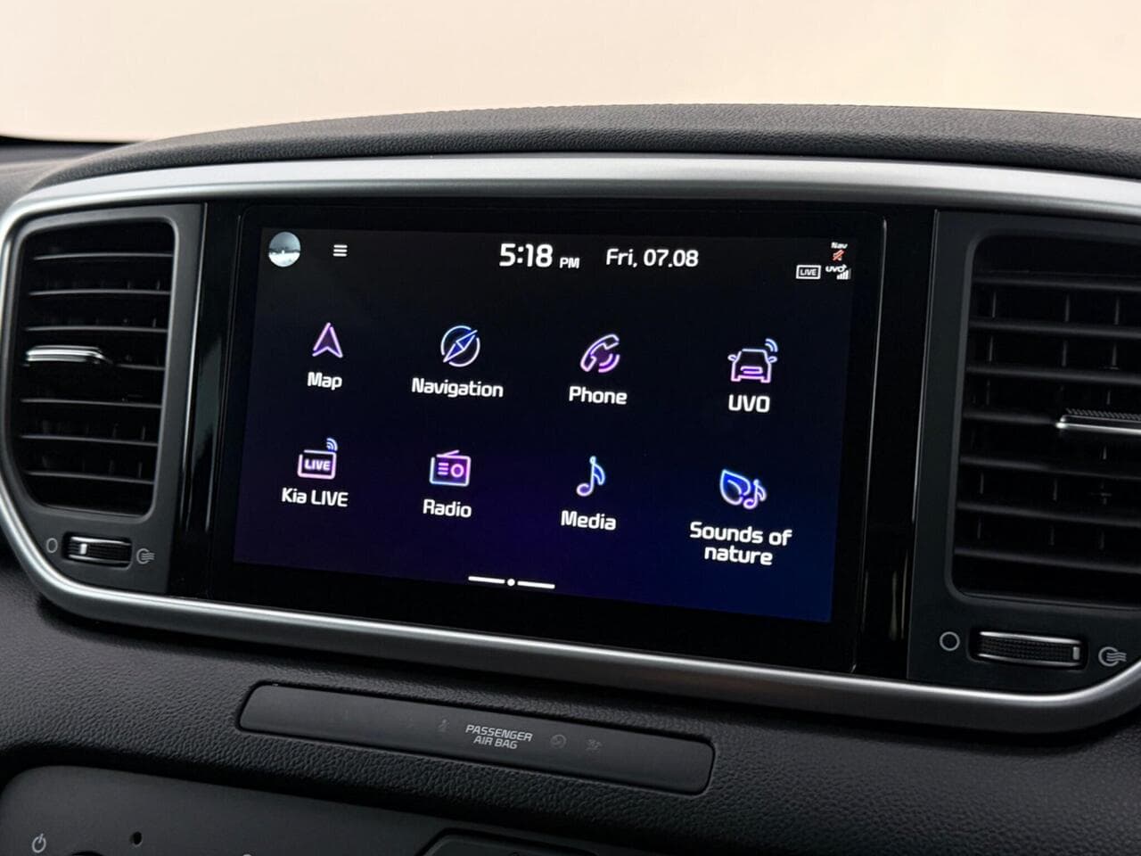 Kia Sportage thumbnail Infotainment System